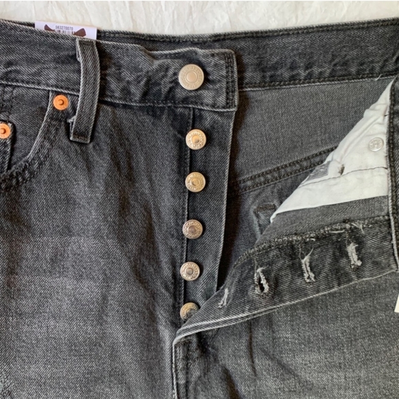 Levi's Faded Black Grey High Rise Button Up Jean Short Size 31 - Picture 9 of 13